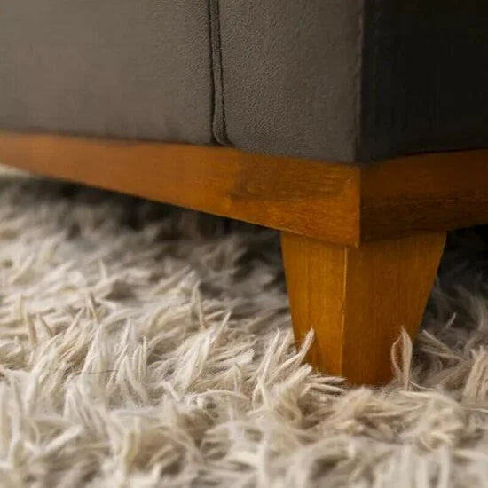 Poltrona Áustria Veludo Marrom A17